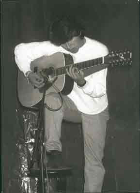 Gilmar and his Guitar